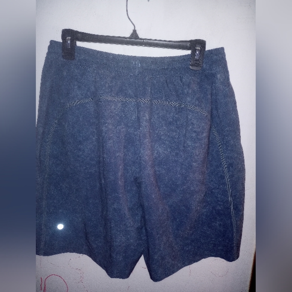 Lululemon men’s athletic shorts
